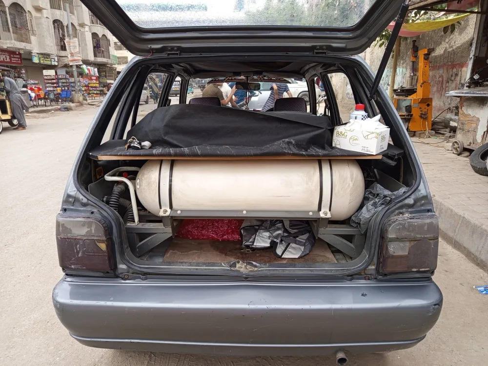 Suzuki Mehran 2010 for Sale in Karachi Image-1