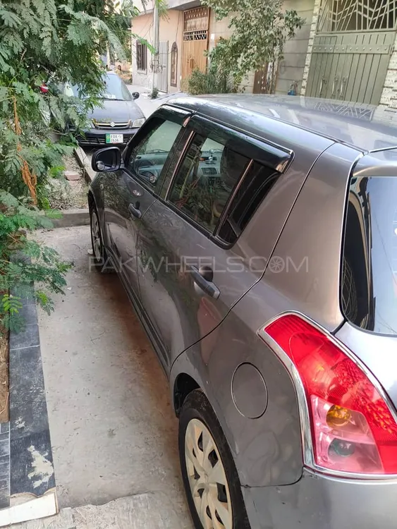 Suzuki Swift 2012 for Sale in Lahore Image-1