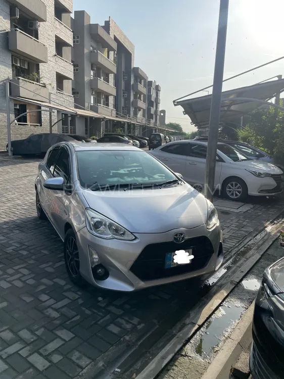 Toyota Aqua 2016 for Sale in Islamabad Image-1
