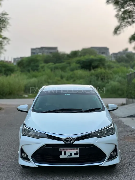 Toyota Corolla 2018 for Sale in Islamabad Image-1