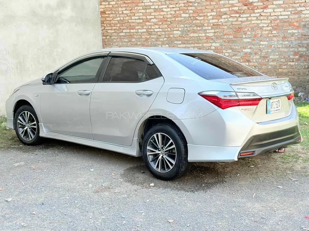 Toyota Corolla 2019 for Sale in Abbottabad Image-1
