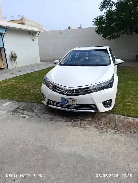 Toyota Corolla 2015 for Sale in Islamabad Image-1