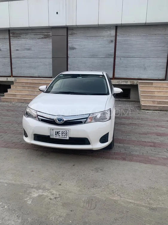 Toyota Corolla Fielder 2015 for Sale in Mardan Image-1