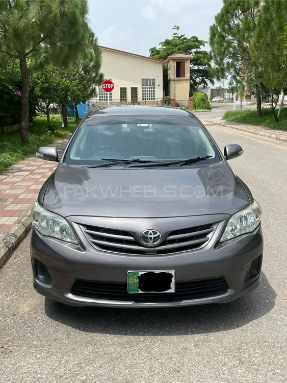 Toyota Corolla 2013 for Sale in Islamabad Image-1
