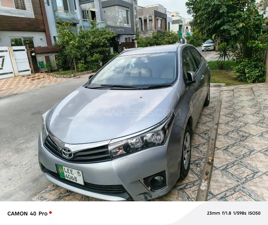 Toyota Corolla 2015 for Sale in Lahore Image-1