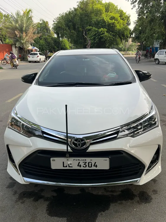 Toyota Corolla 2019 for Sale in Lahore Image-1
