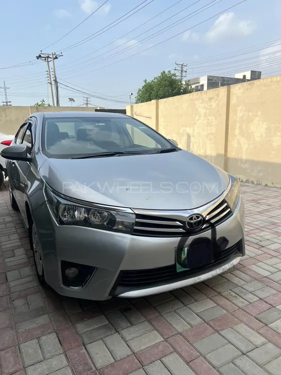 Toyota Corolla 2014 for Sale in Lahore Image-1
