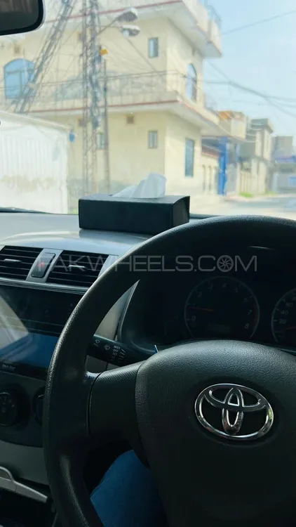 Toyota Corolla 2010 for Sale in Faisalabad Image-1