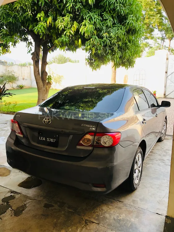 Toyota Corolla 2013 for Sale in Peshawar Image-1
