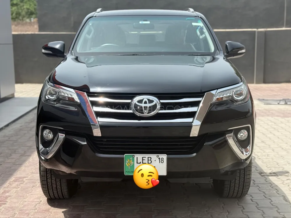 Toyota Fortuner 2017 for Sale in Jhang Image-1