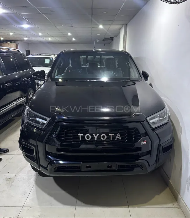 Toyota Hilux 2023 for Sale in Karachi Image-1