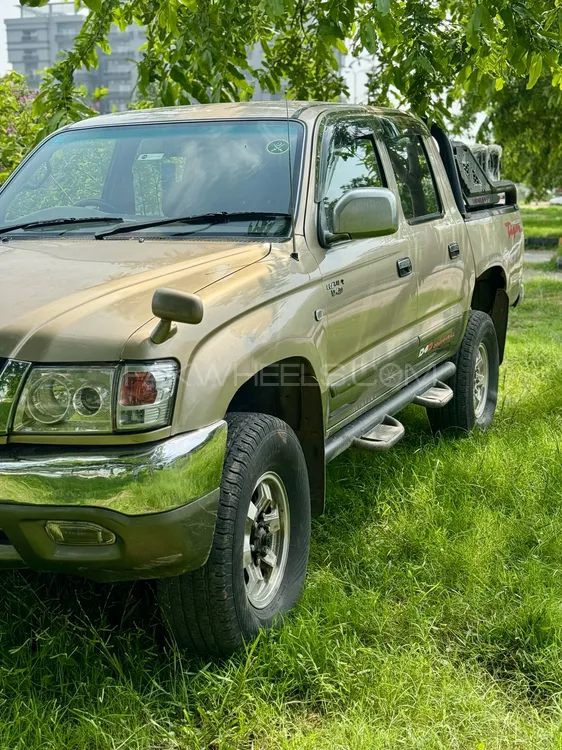 Toyota Hilux 2003 for Sale in Islamabad Image-1