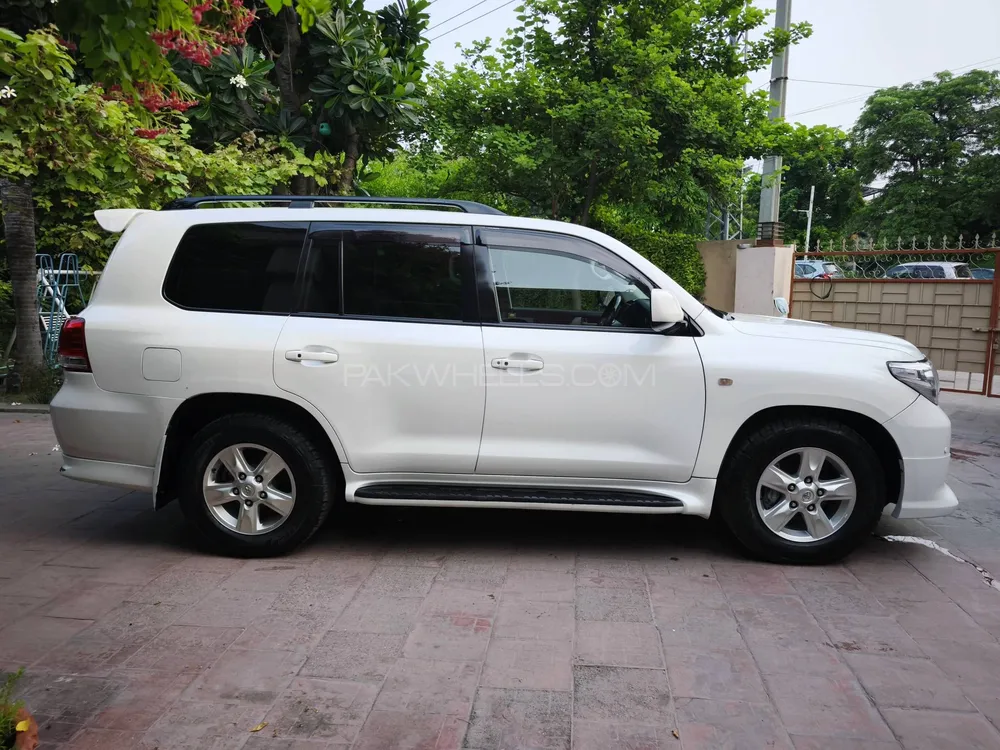 Toyota Land Cruiser 2008 for Sale in Lahore Toyota Land Cruiser 2008 for Sale in Lahore Image-5