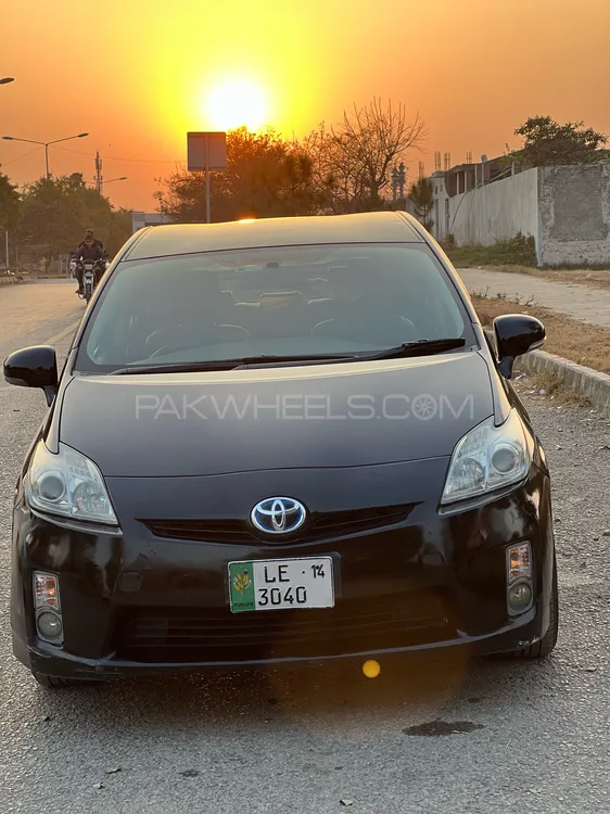Toyota Prius 2010 for Sale in Islamabad Image-1