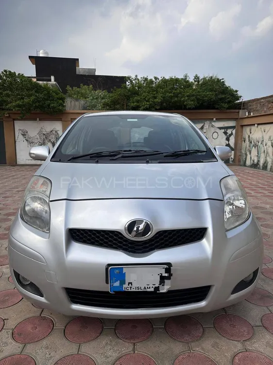 Toyota Vitz 2010 for Sale in Rawalpindi Image-1