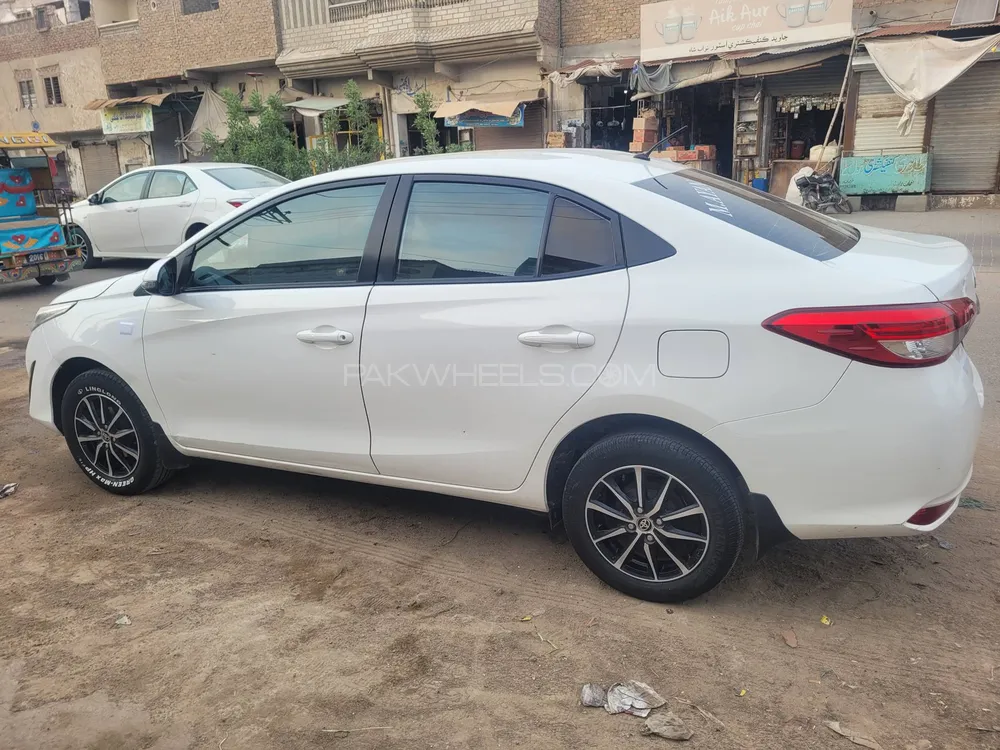 Toyota Yaris Sedan 2020 for Sale in Karachi Image-1