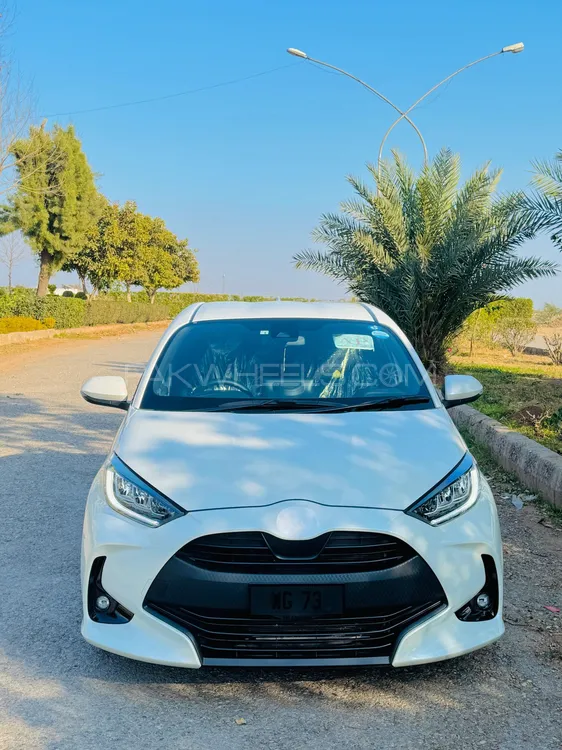 Toyota Yaris Hatchback 2022 for Sale in Peshawar Image-1