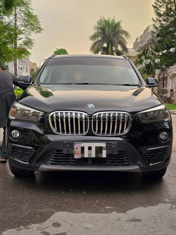 BMW X1 2017 for Sale in Islamabad Image-1