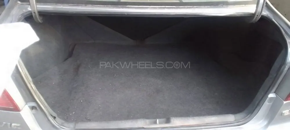Honda Civic 2004 for Sale in Lahore Image-1