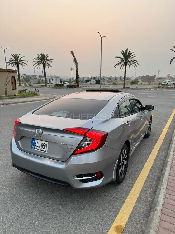 Honda Civic 2017 for Sale in Islamabad Image-1