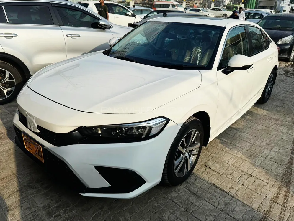 Honda Civic 2024 for Sale in Hyderabad Image-1