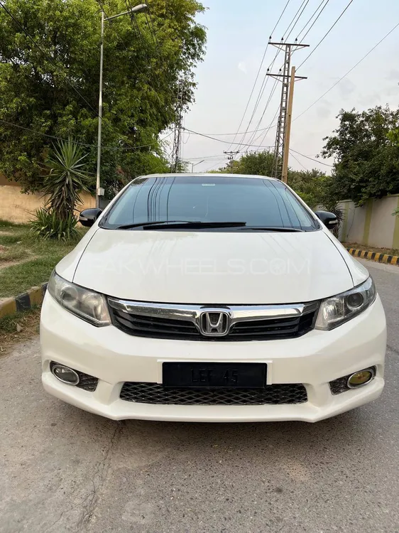 Honda Civic 2013 for Sale in Peshawar Image-1