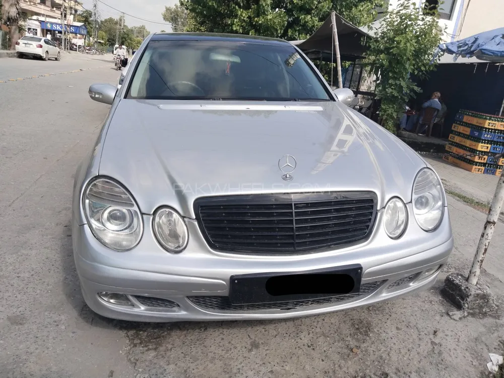 مرسڈیز بینز ای کلاس 2004 for Sale in اسلام آباد Image-1