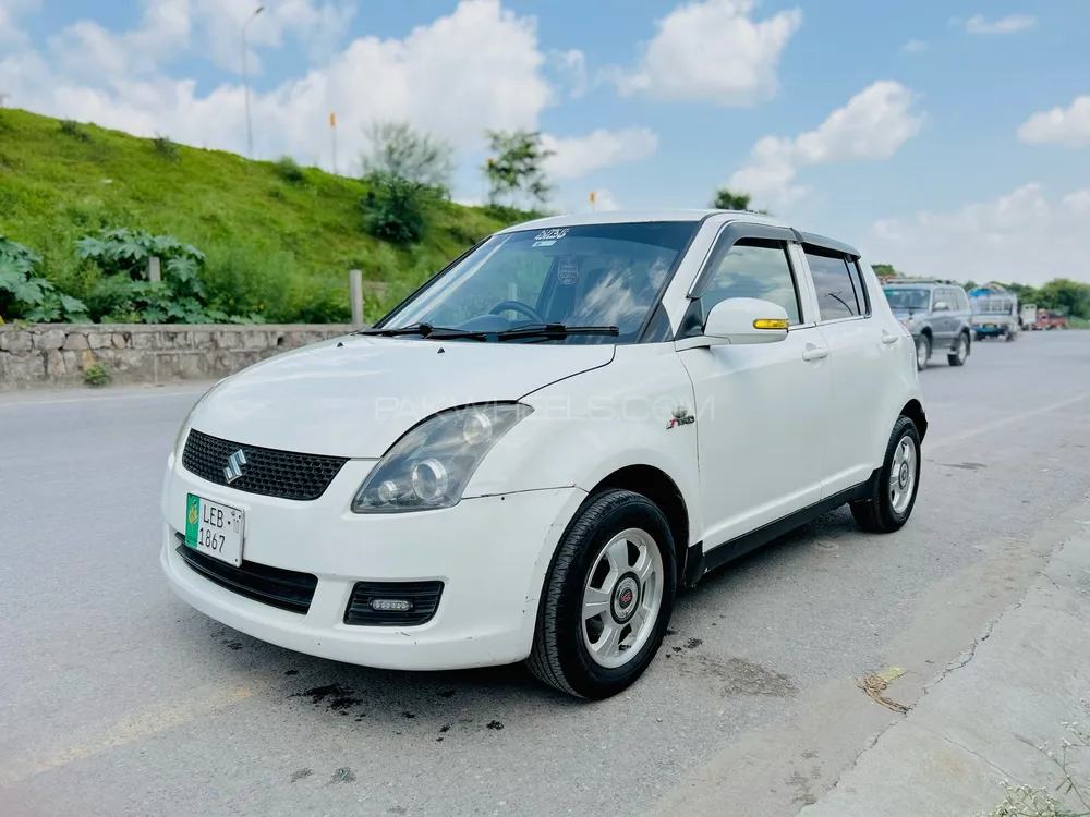 Suzuki Swift 2010 for Sale in Islamabad Image-1
