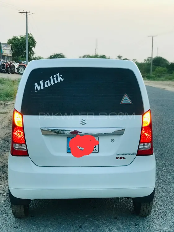 Suzuki Wagon R 2021 for Sale in Muzaffar Gargh Image-1