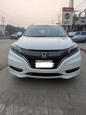 Honda Vezel Hybrid Z 2016 for Sale