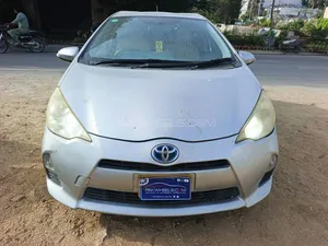 Toyota Aqua L 2013 for Sale