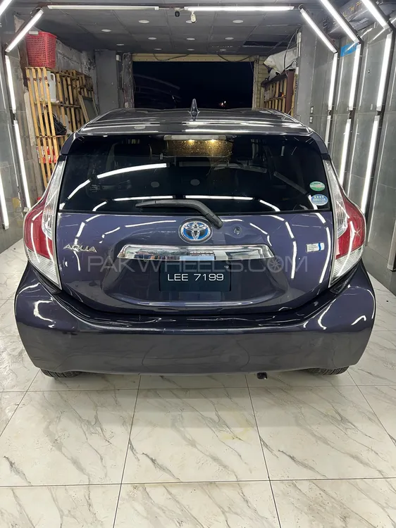 Toyota Aqua 2015 for Sale in Islamabad Image-1