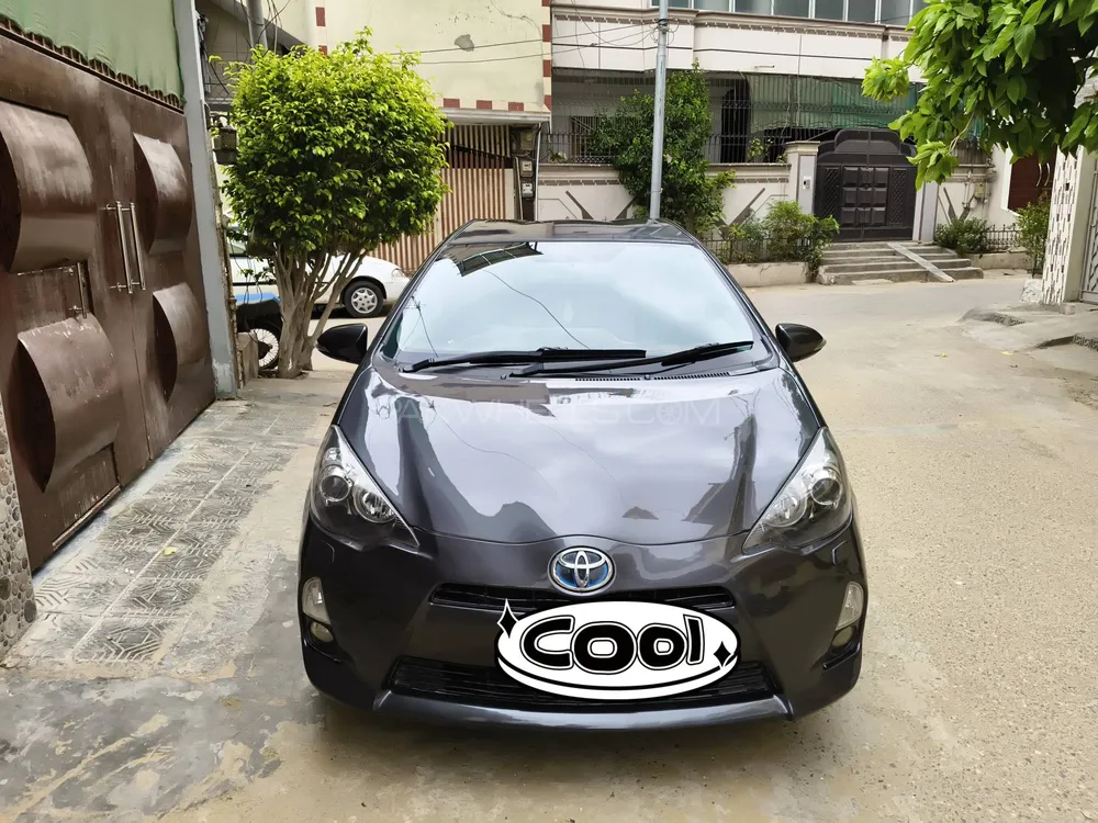 Toyota Aqua 2012 for Sale in Karachi Image-1