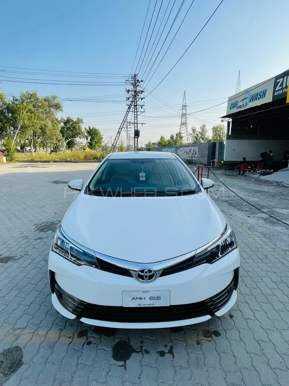 Toyota Corolla 2018 for Sale in Mardan Image-1