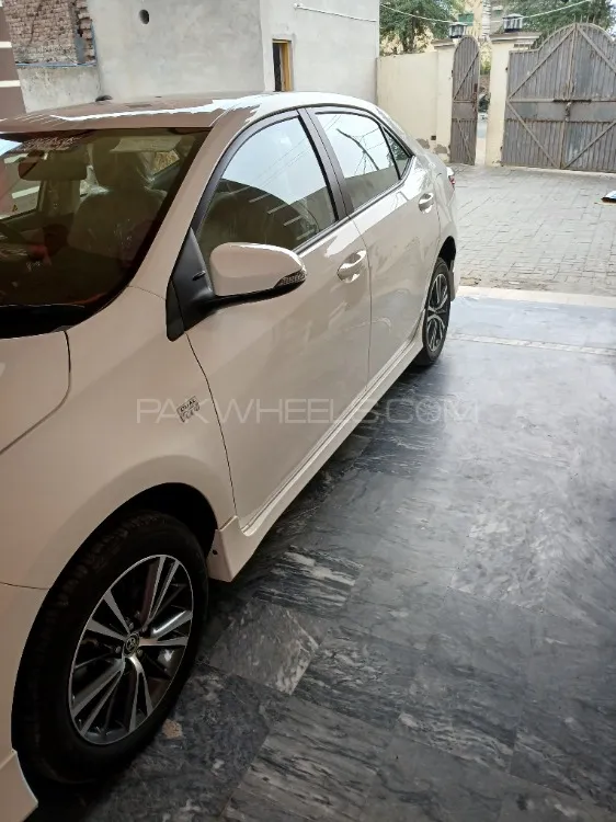 Toyota Corolla 2021 for Sale in Pindi Bhattian Image-1