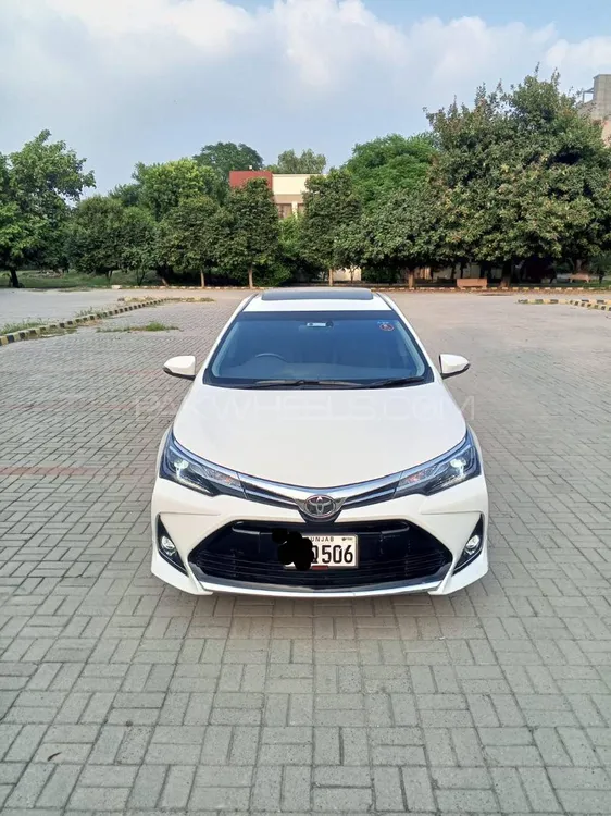 Toyota Corolla 2021 for Sale in Lahore Image-1