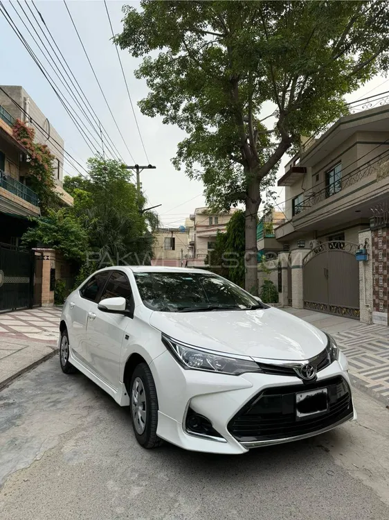 Toyota Corolla 2022 for Sale in Lahore Image-1