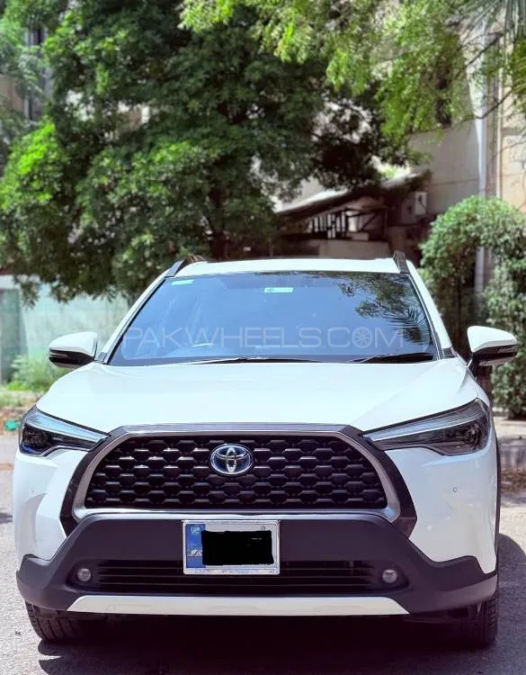 Toyota Corolla Cross 2024 for Sale in Islamabad Image-1