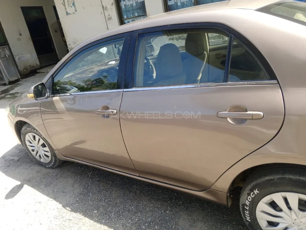 Toyota Corolla 2010 for Sale in Nowshera Image-1