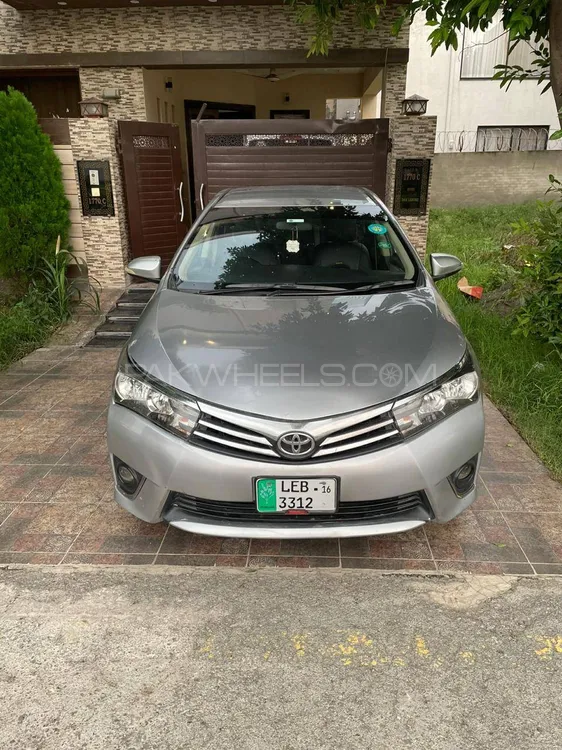 Toyota Corolla 2016 for Sale in Lahore Image-1