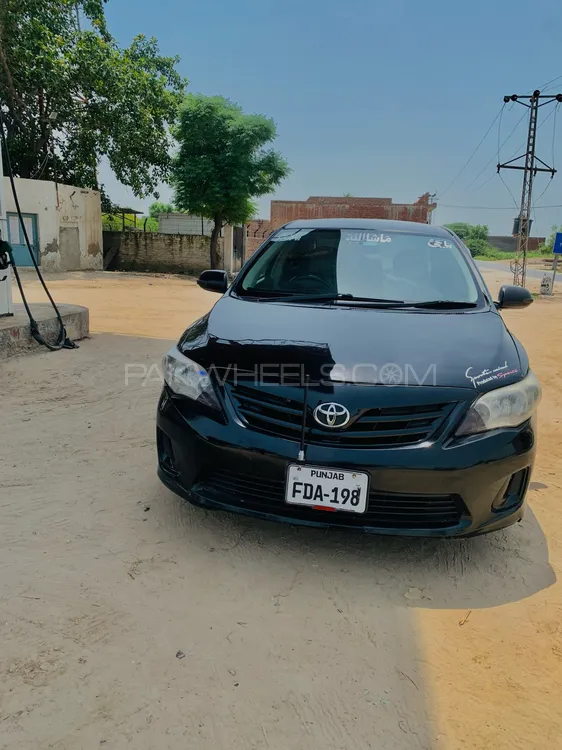 Toyota Corolla 2011 for Sale in Jaranwala Image-1