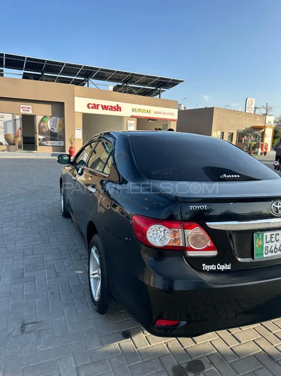 Toyota Corolla 2013 for Sale in Islamabad Image-1