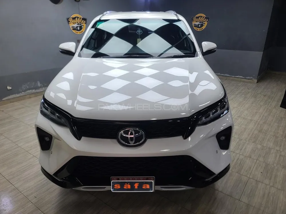 Toyota Fortuner 2023 for Sale in Karachi Image-1