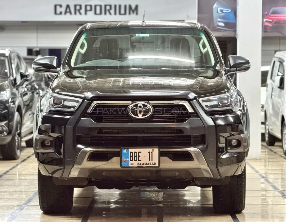 Toyota Hilux 2022 for Sale in Peshawar Image-1