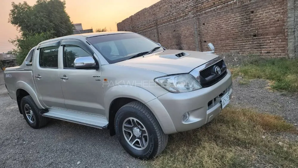 ٹویوٹا ہائیلکس 2007 for Sale in پشاور Image-1