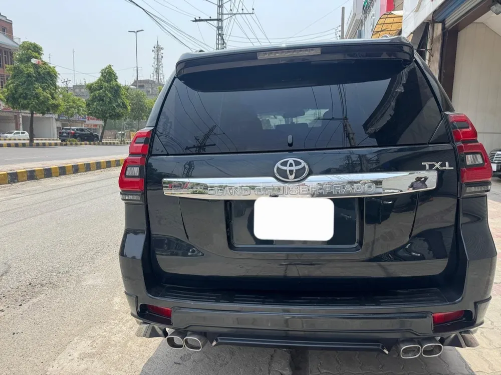 Toyota Prado 2011 for Sale in Lahore Toyota Prado 2011 for Sale in Lahore Image-16