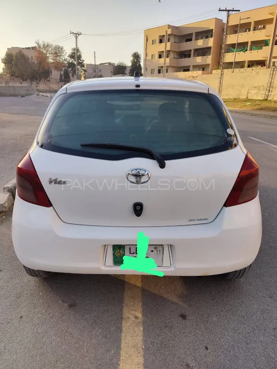 Toyota Vitz 2007 for Sale in Islamabad Image-1