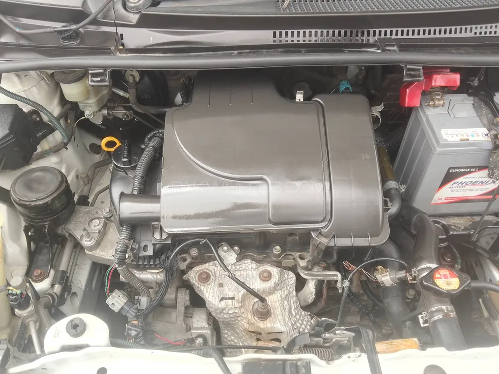 Toyota Vitz 2012 for Sale in Islamabad Image-1