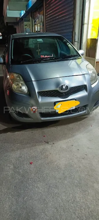 Toyota Vitz 2012 for Sale in Haripur Image-1