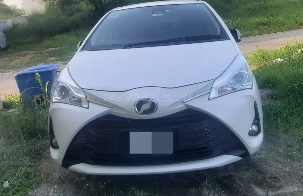 Toyota Vitz 2019 for Sale in Islamabad Image-1